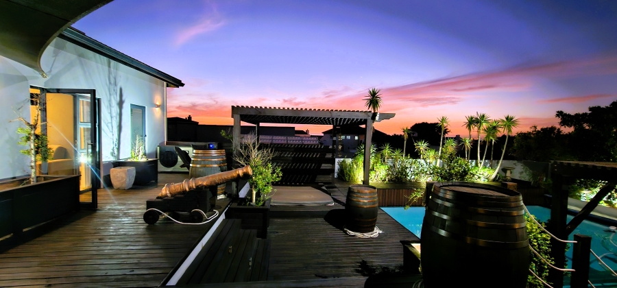 7 Bedroom Property for Sale in Country Club Western Cape